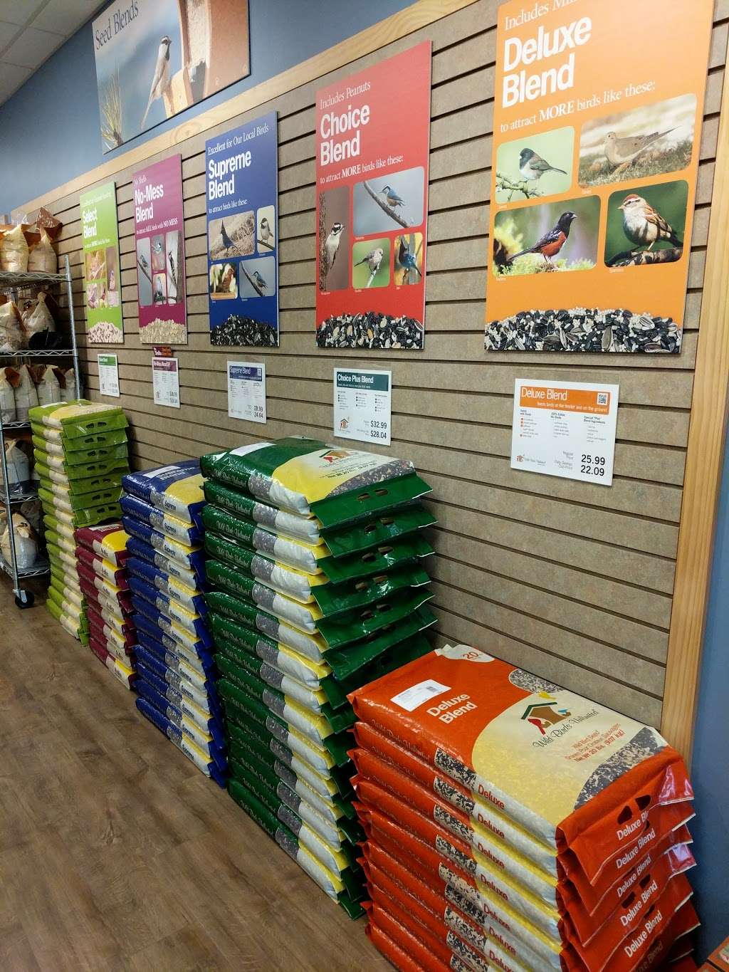 Wild Birds Unlimited | 911 W Foothill Blvd, Claremont, CA 91711 | Phone: (909) 626-2266