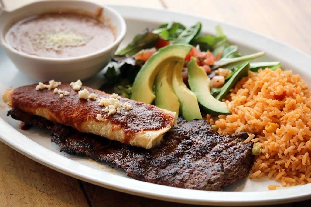 Salsa Verde | 2970 US-34, Oswego, IL 60543, USA | Phone: (630) 551-0200