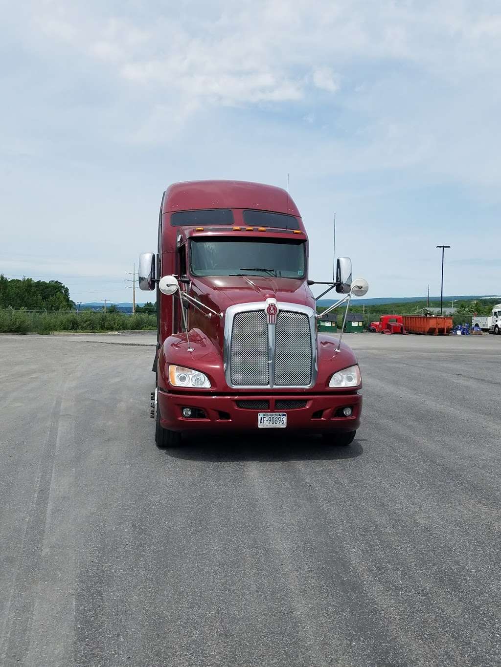 Kenworth Of Pennsylvania | 109 Keystone Industrial Park Rd, Dunmore, PA 18512, USA | Phone: (570) 347-5671