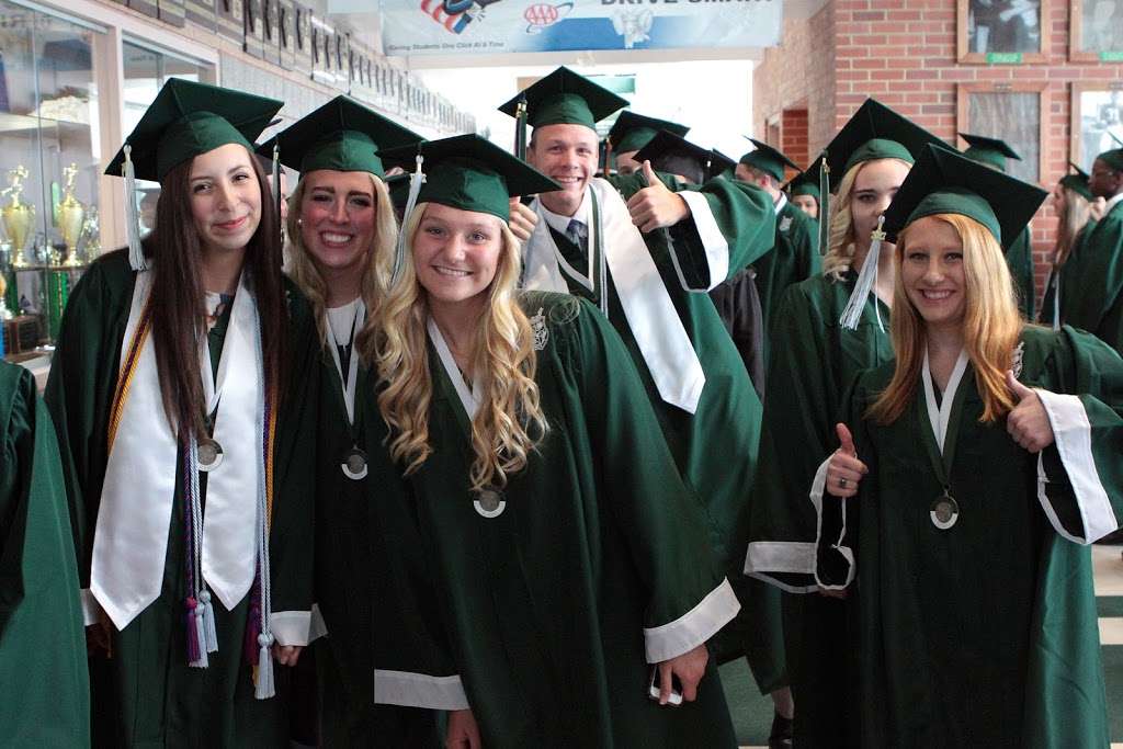 Grayslake Community High School District 127 | 400 N Lake St, Grayslake, IL 60030, USA | Phone: (847) 986-3400