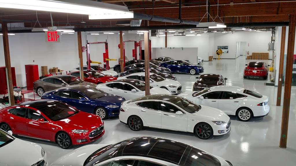 Tesla Service Center | 6500 Cedar Springs Rd, Dallas, TX 75235, USA | Phone: (214) 736-0587