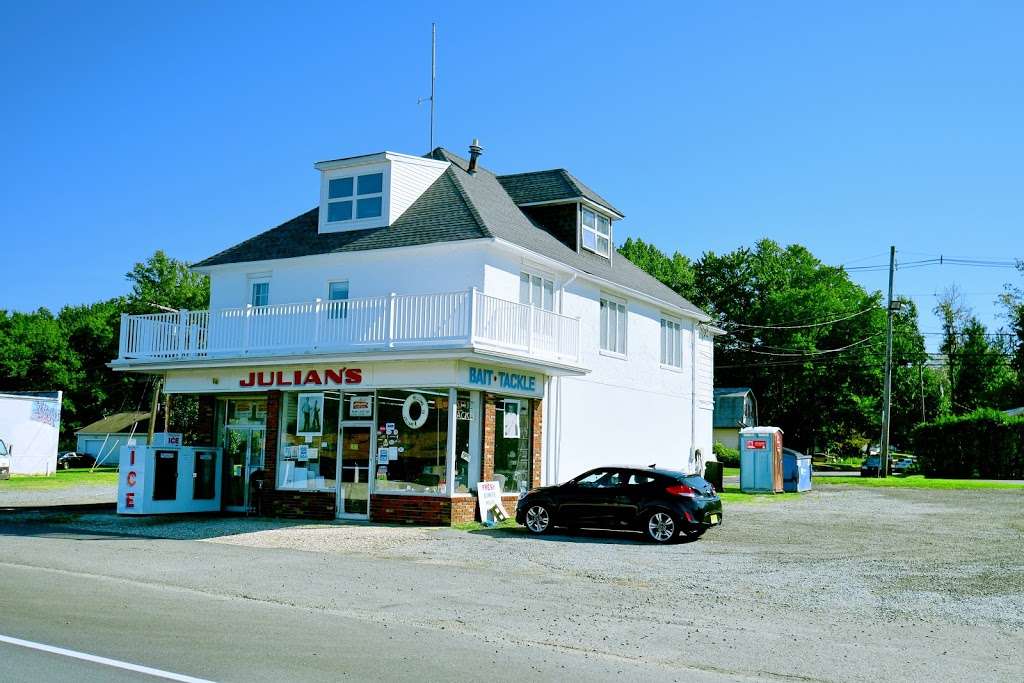 Julians Bait and Tackle | 990 NJ-36, Atlantic Highlands, NJ 07716 | Phone: (732) 291-0050