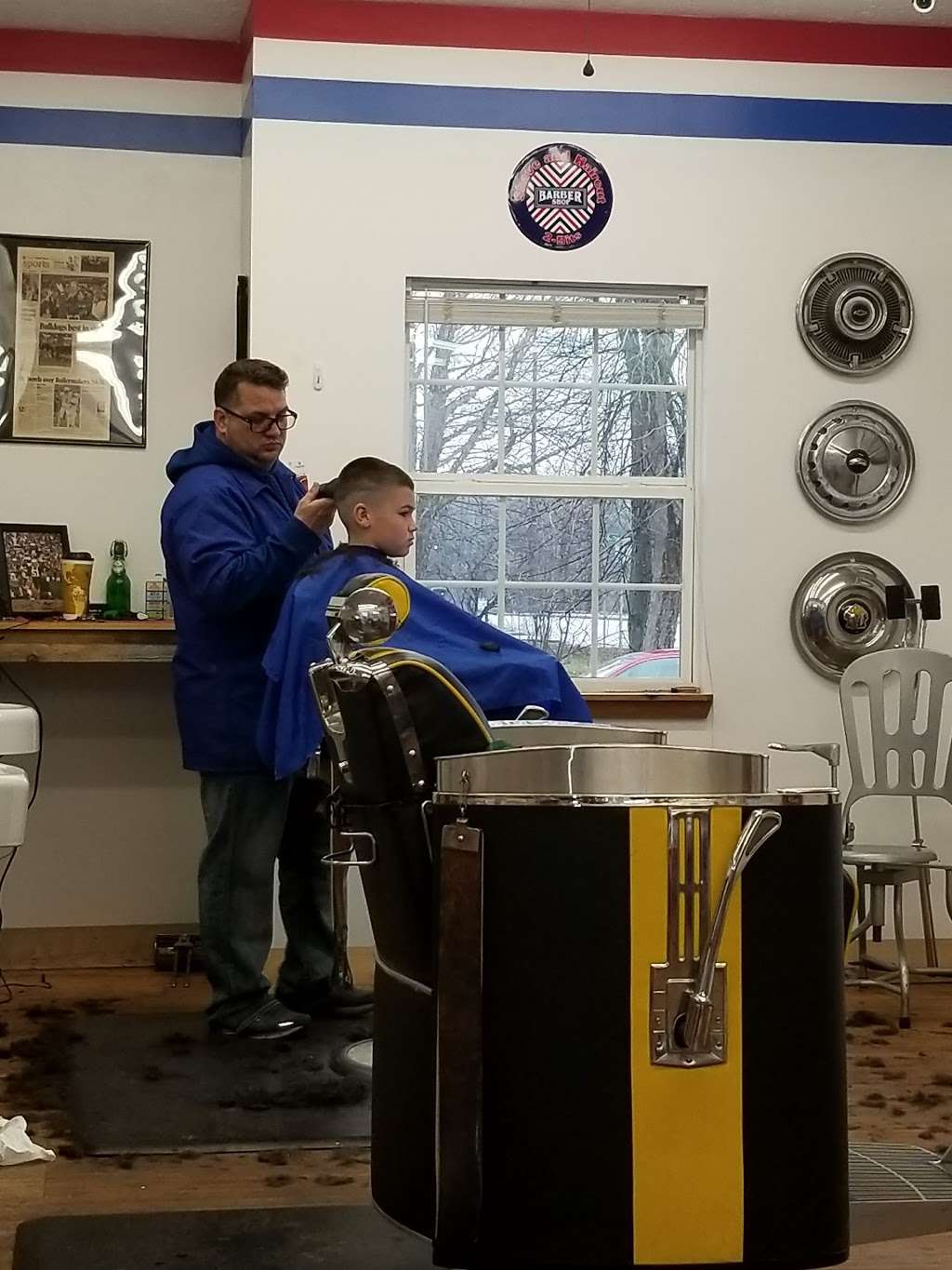 Hot Rods Barber Shop | 130 N Chestnut St, Monrovia, IN 46157, USA | Phone: (317) 996-4455