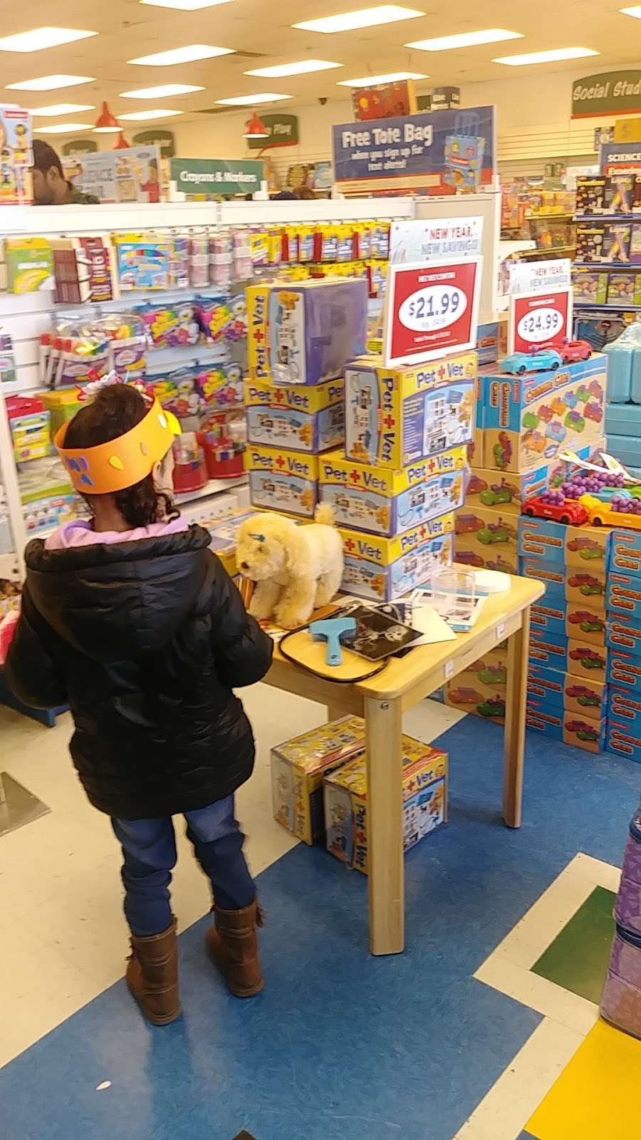 Lakeshore Learning Store | 449 Essex St, Hackensack, NJ 07601, USA | Phone: (201) 441-9214