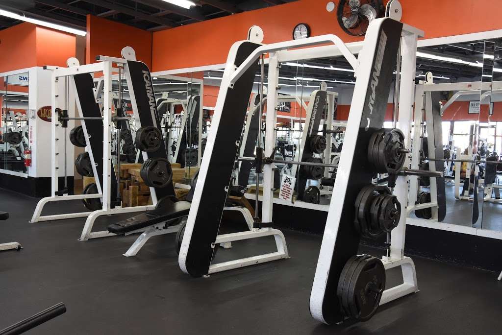 Fitness 1 Gym | 3515 W Union Hills Dr, Glendale, AZ 85308, USA | Phone: (602) 626-8798