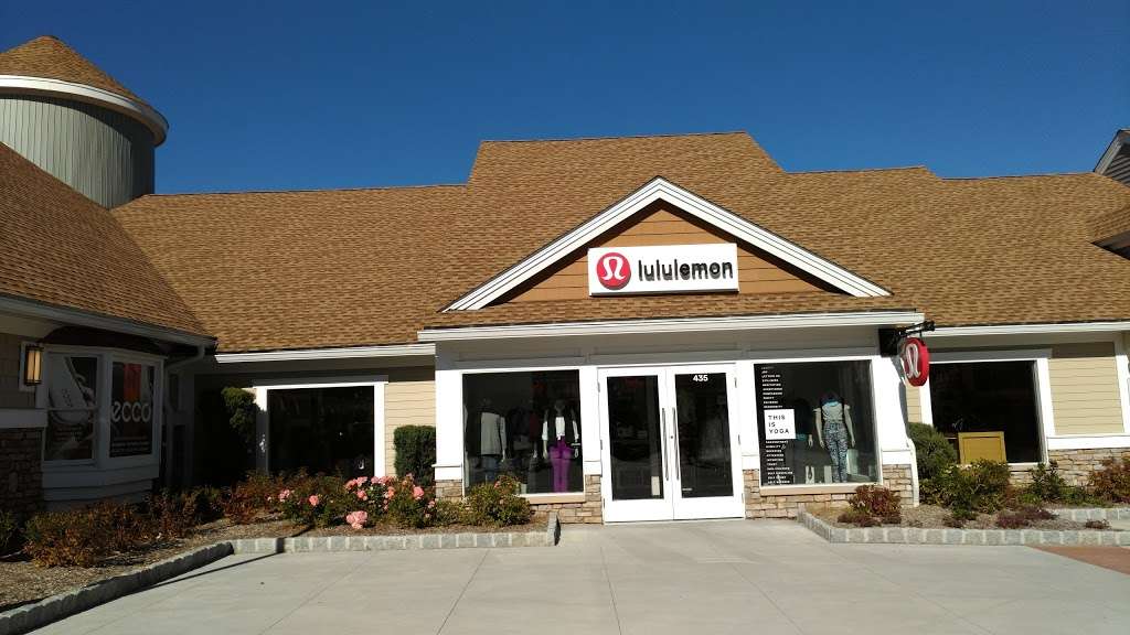 lululemon | 498 Red Apple Ct #435, Central Valley, NY 10917, USA | Phone: (845) 928-5470