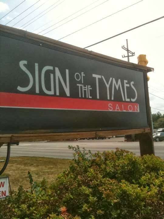 A Sign Of The Tymes Salon & Boutique | 2881 East 56th Street, sw corner of 56th & Oxford, Indianapolis, IN 46220, USA | Phone: (317) 251-0792