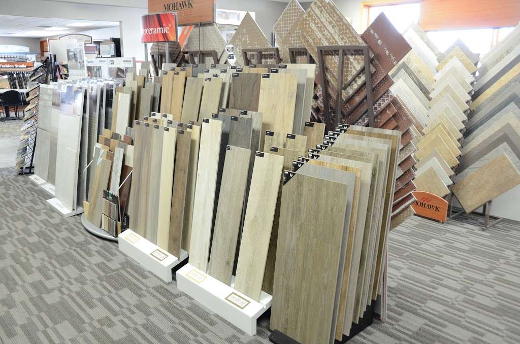 New Look Floor Coverings | 13245 Lincoln Hwy, New Lenox, IL 60451, USA | Phone: (815) 485-5665