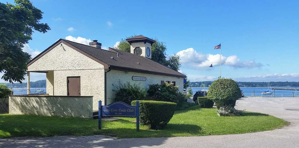 Glen Cove Yacht Club | 1 McLoughlin St, Glen Cove, NY 11542 | Phone: (516) 676-9450