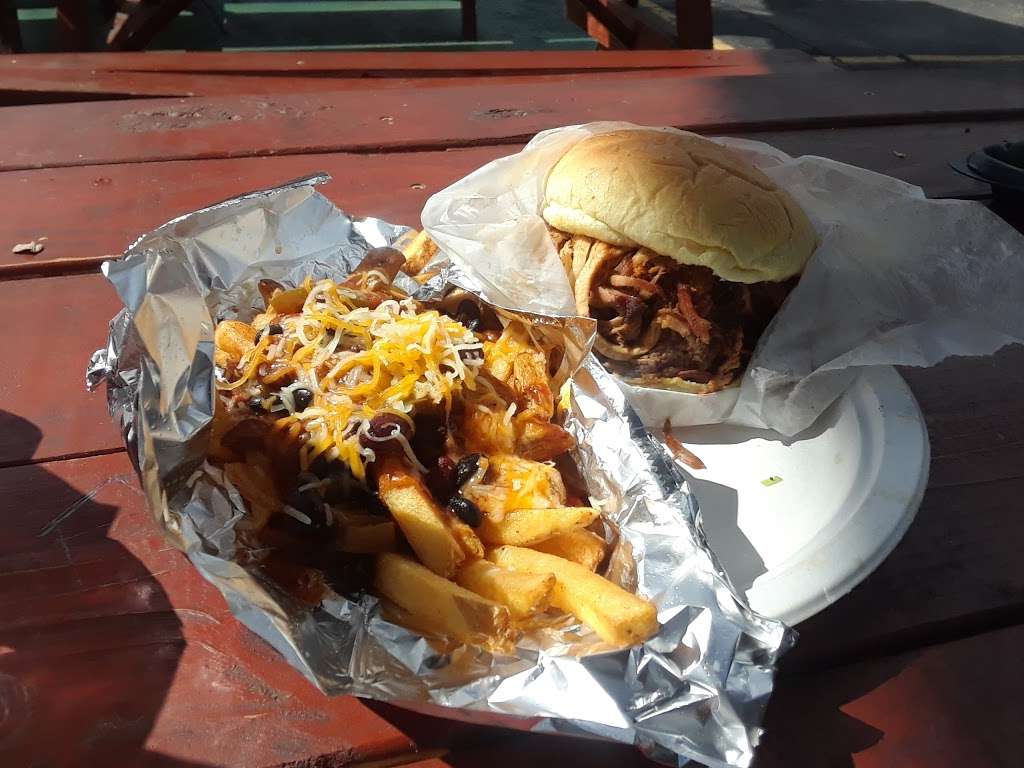 Commonwealth Barbecue | 659 South St, Wrentham, MA 02093, USA | Phone: (508) 384-9676