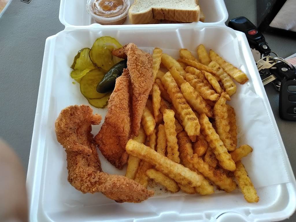 Whiskers Fish and Burgers | 1702 Singleton Blvd, Dallas, TX 75212 | Phone: (214) 939-3474