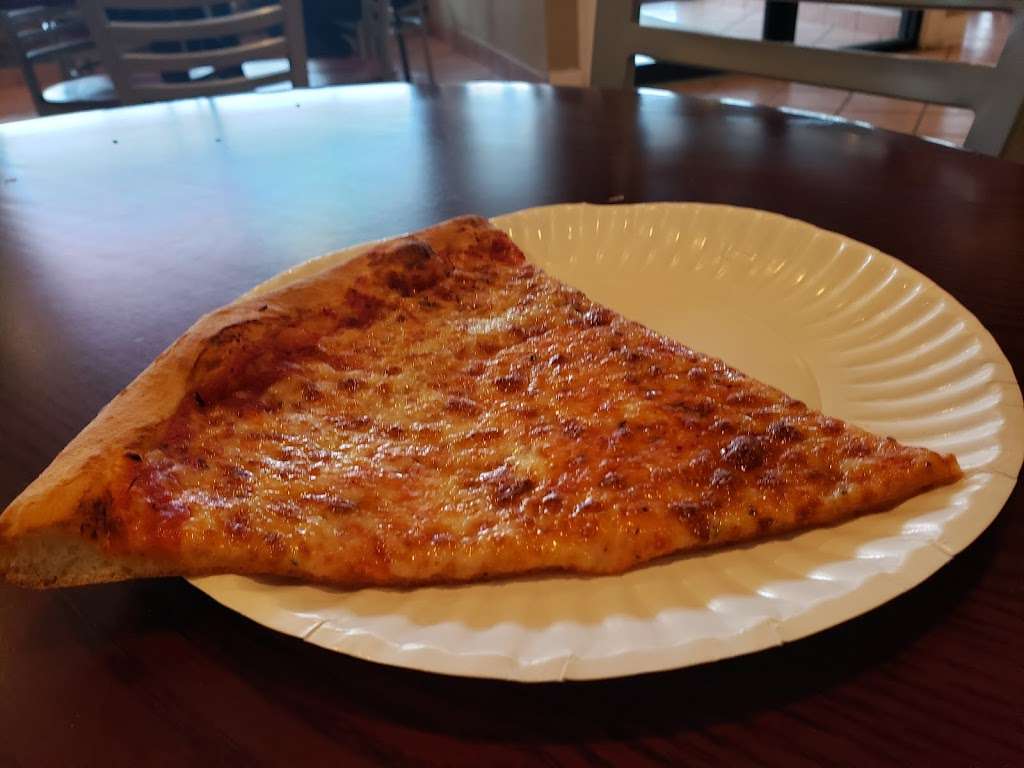 Roma Pizza | 105 Northside Plaza, Elkton, MD 21921, USA | Phone: (410) 392-0004