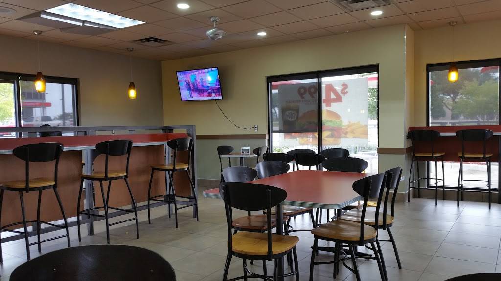 Jack in the Box | 2500 W Irving Blvd, Irving, TX 75061, USA | Phone: (972) 986-7850