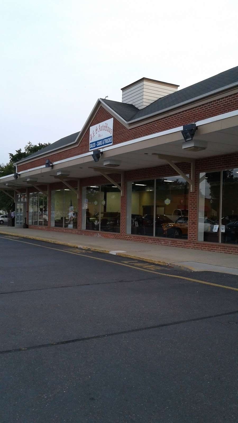 J & S AutoHaus Six | 1853 Burlington-Mount Holly Rd, Mt Holly, NJ 08060, USA | Phone: (609) 518-0065