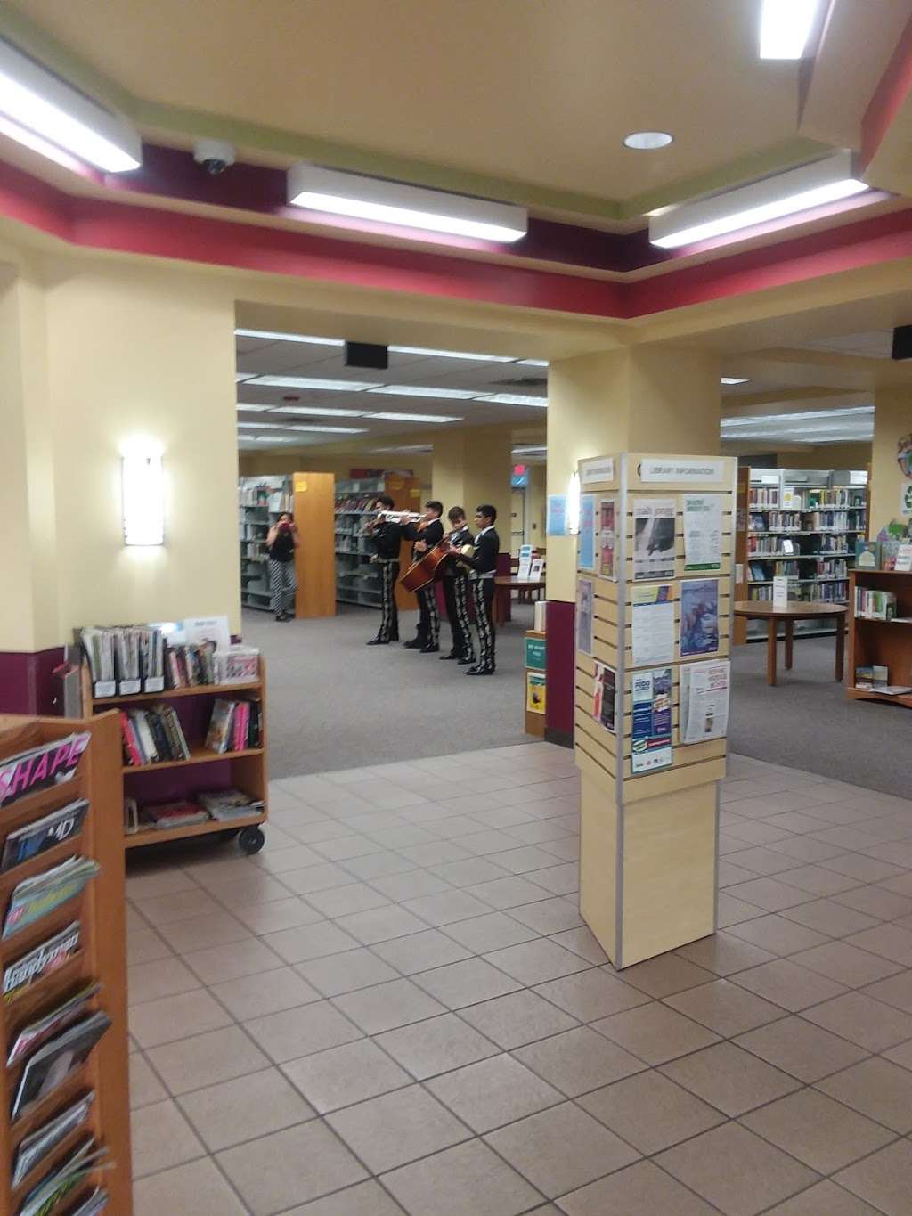 Forest Hills Library | 5245 Ingram Rd, San Antonio, TX 78228 | Phone: (210) 207-9230