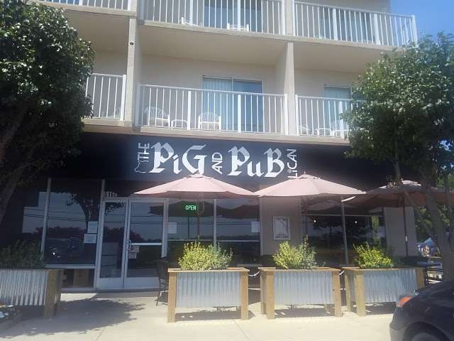 Pig & Publican | 516 E Savannah Rd, Lewes, DE 19958, USA | Phone: (302) 313-4487