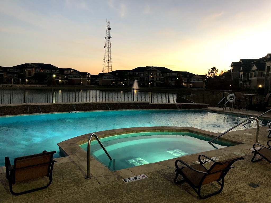 Falls at Copper Lake Apartments | 9140 Hwy 6 N, Houston, TX 77095 | Phone: (281) 861-7800