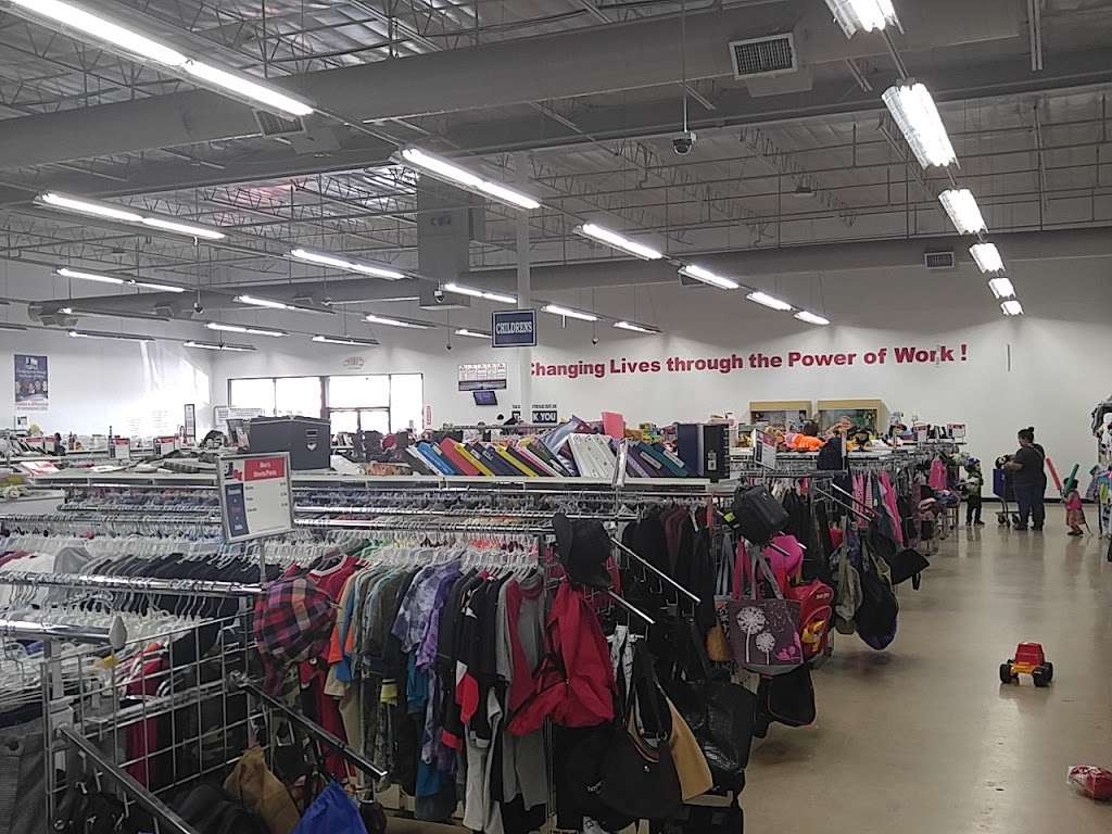 Goodwill Houston Select Stores | 5611 Uvalde Rd, Houston, TX 77049, USA | Phone: (713) 970-1790