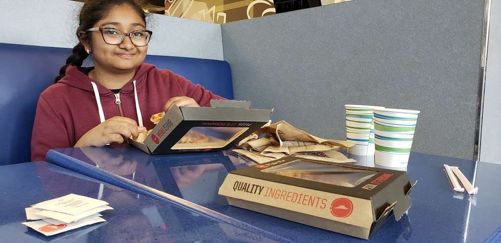 Pizza Hut Express | Mile Post 65, Pompano Beach, FL 33068, USA
