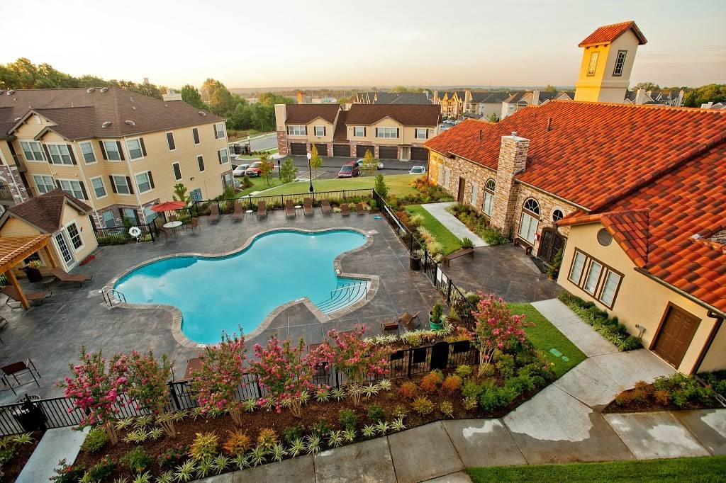 Tuscany Hills | 1551 W 78th St, Tulsa, OK 74132, USA | Phone: (918) 517-8447