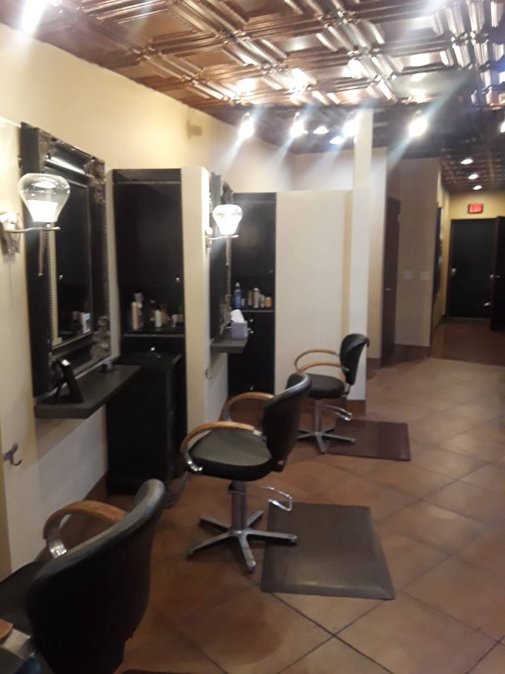 Salon Spice | 9561 Nall Ave, Overland Park, KS 66207, USA | Phone: (913) 766-0001