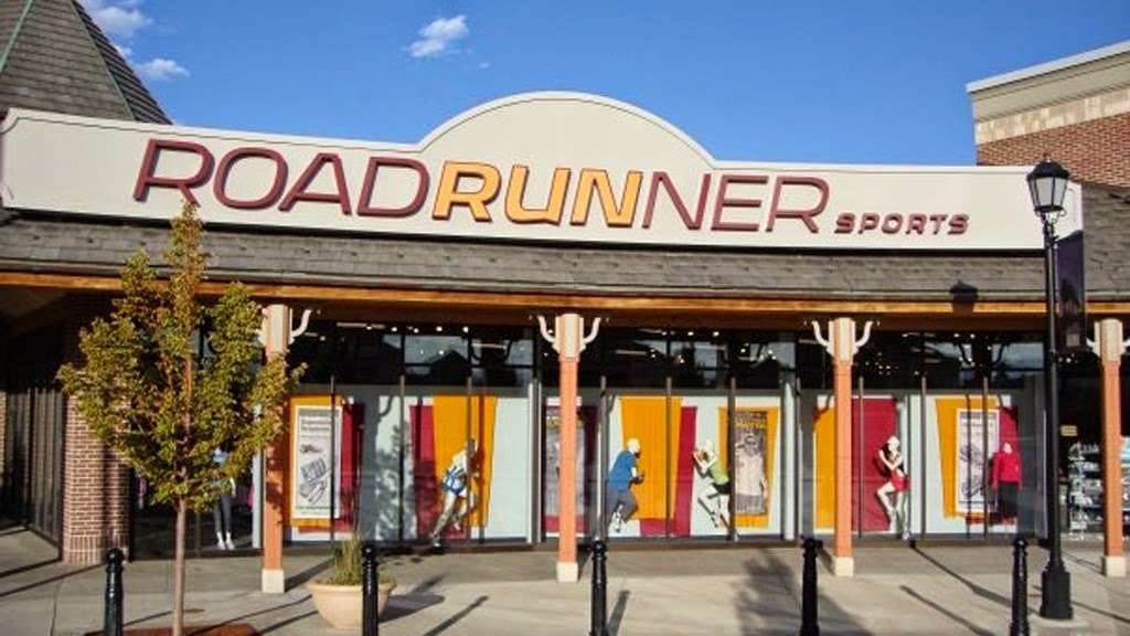 Road Runner Sports | 10436 Town Center Dr, Westminster, CO 80021, USA | Phone: (303) 465-6022