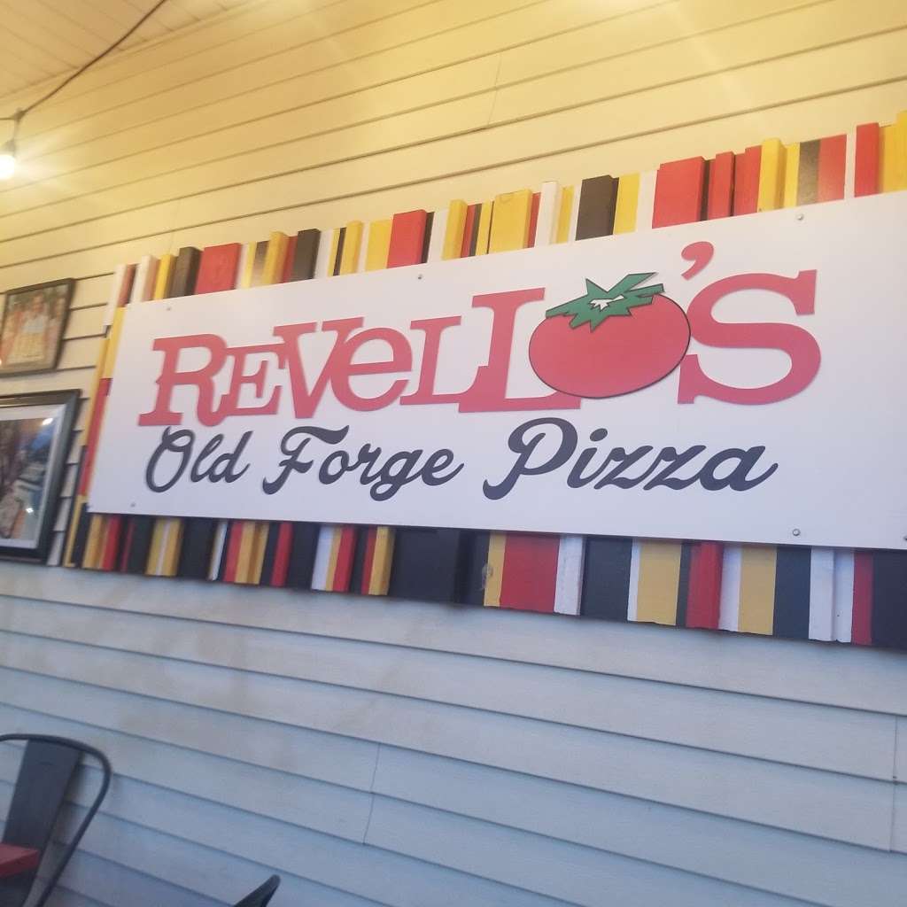 Revellos Pizza | 340 N Hunter Hwy, Drums, PA 18222, USA | Phone: (570) 788-7882