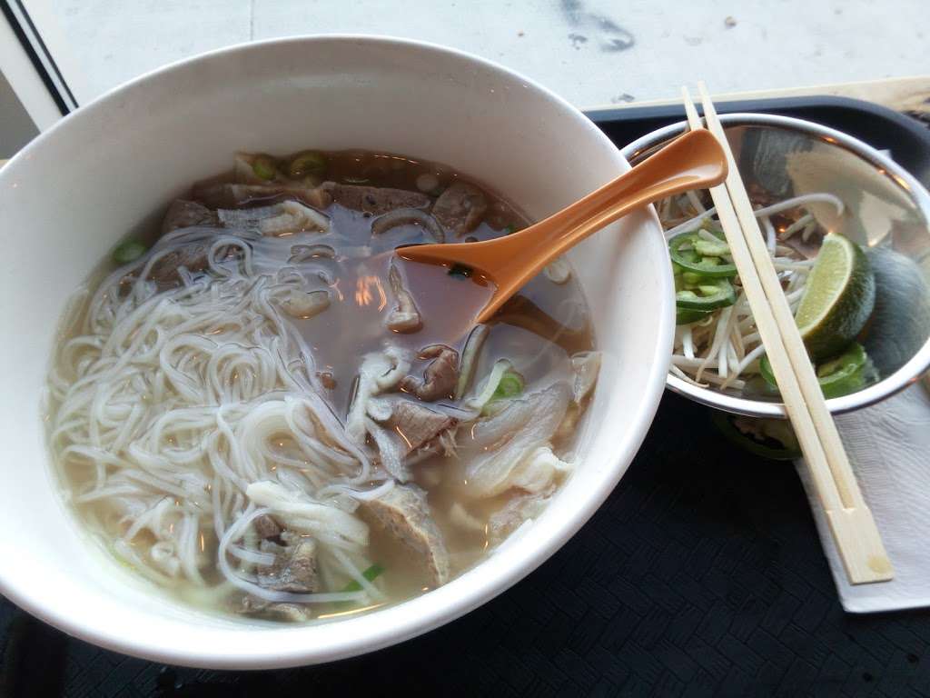 Pho NOHO | 5077 Lankershim Blvd ste d, North Hollywood, CA 91601, USA | Phone: (818) 985-7000