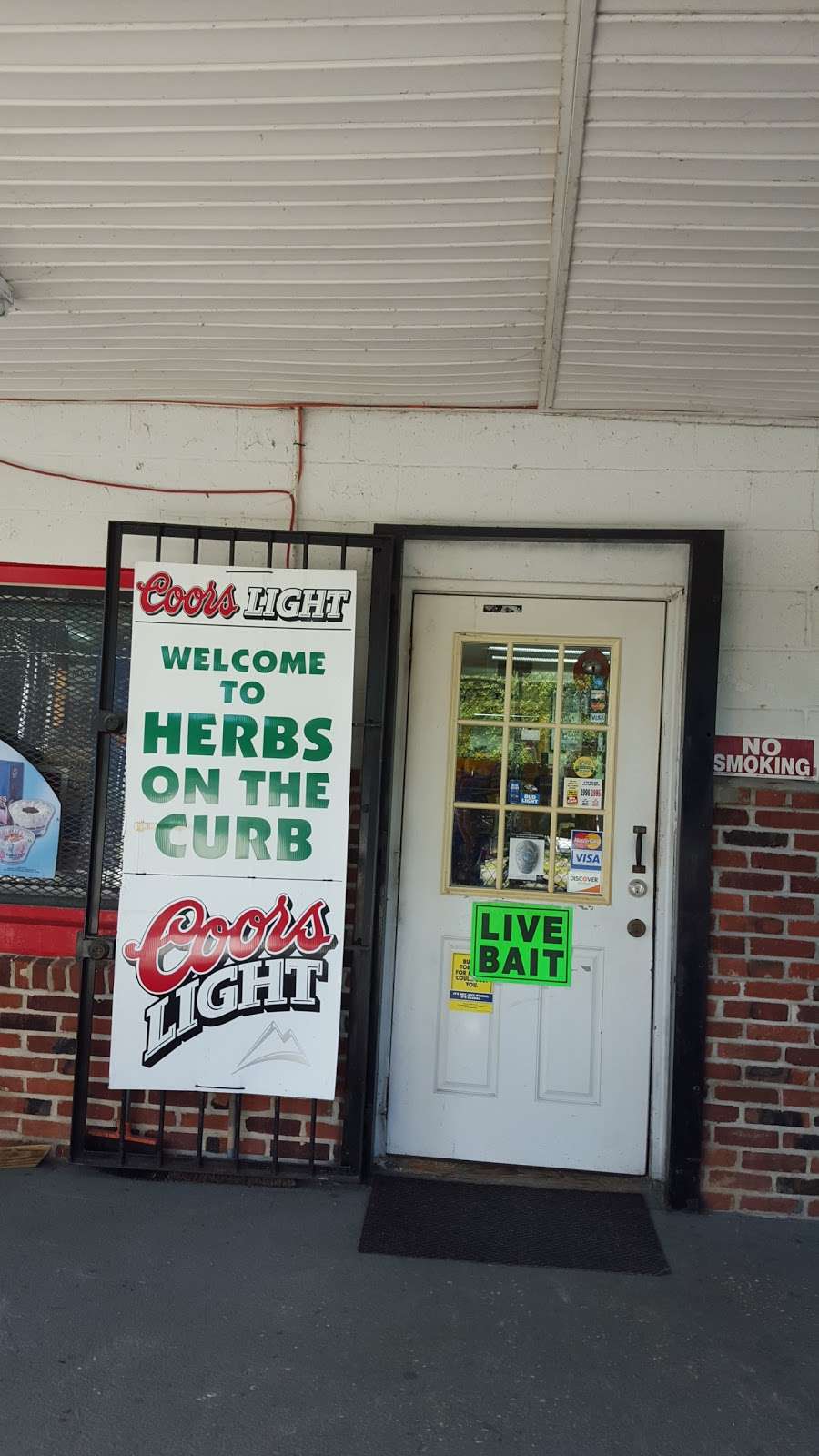 Herbs On the Curb | 4000 W Chapel Rd, Havre De Grace, MD 21078, USA | Phone: (410) 272-2537