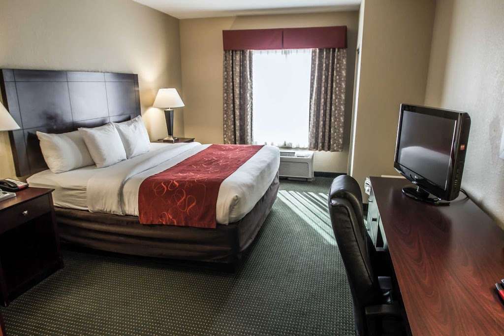 Comfort Suites Orlando Airport | 1936 McCoy Rd, Orlando, FL 32809 | Phone: (407) 812-9100