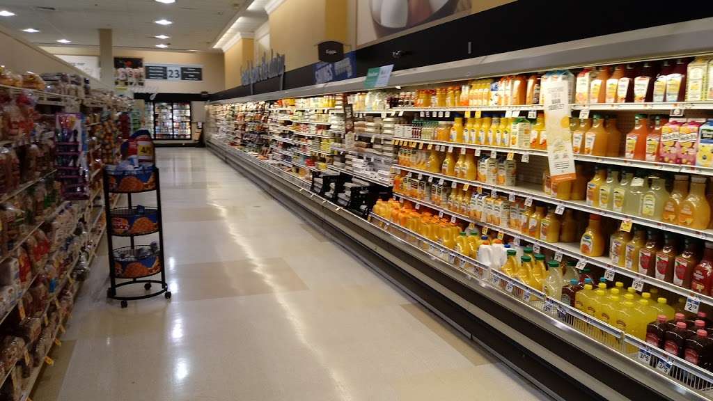 Giant Food 35 Town and Country Dr, Falmouth, VA 22405 Hours