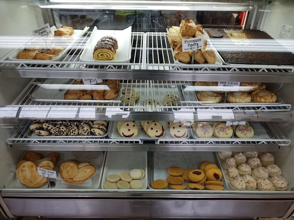 Risaralda Bakery | 4240 Hwy 6 N # F, Houston, TX 77084, USA | Phone: (281) 858-1132