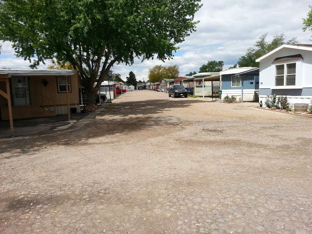 Paradise Village Mobile Home | 210 S 2nd St, Johnstown, CO 80534, USA | Phone: (970) 352-1025