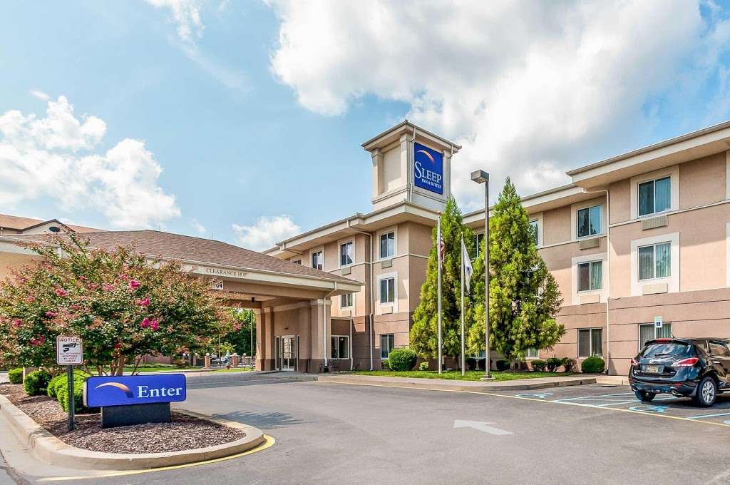 Sleep Inn & Suites | 1784 N Dupont Hwy, Dover, DE 19901, USA | Phone: (302) 735-7770