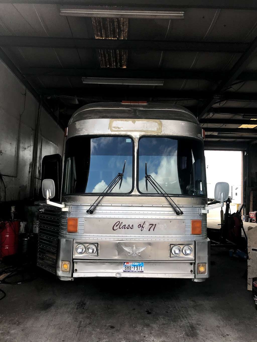 441 Truck Repair Orlando FL | 9565 S Orange Blossom Trail, Orlando, FL 32837, USA | Phone: (407) 826-5888