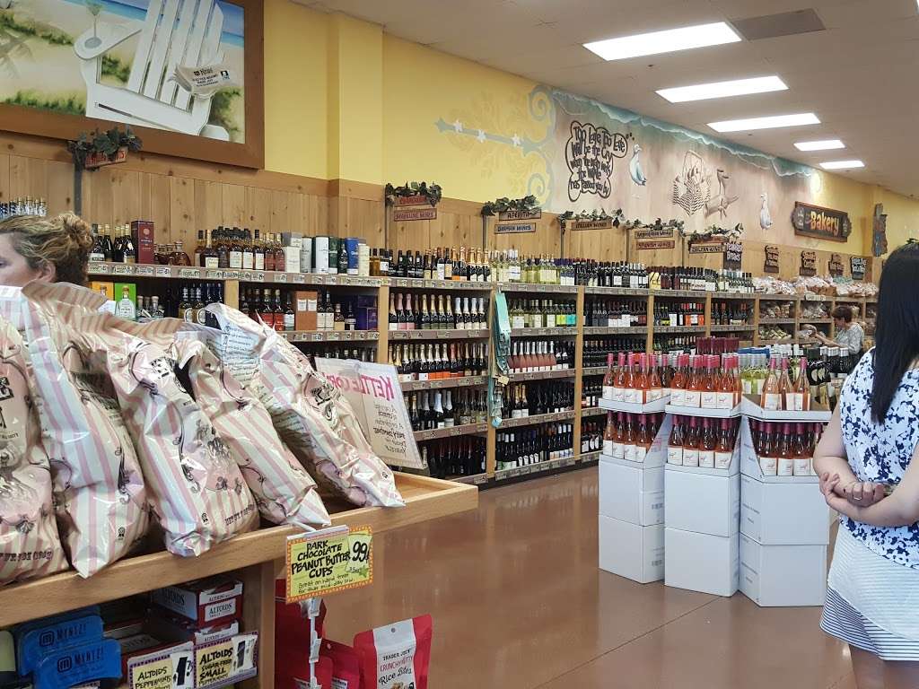 Trader Joes | 26541 Aliso Creek Rd, Aliso Viejo, CA 92656, USA | Phone: (949) 643-5531