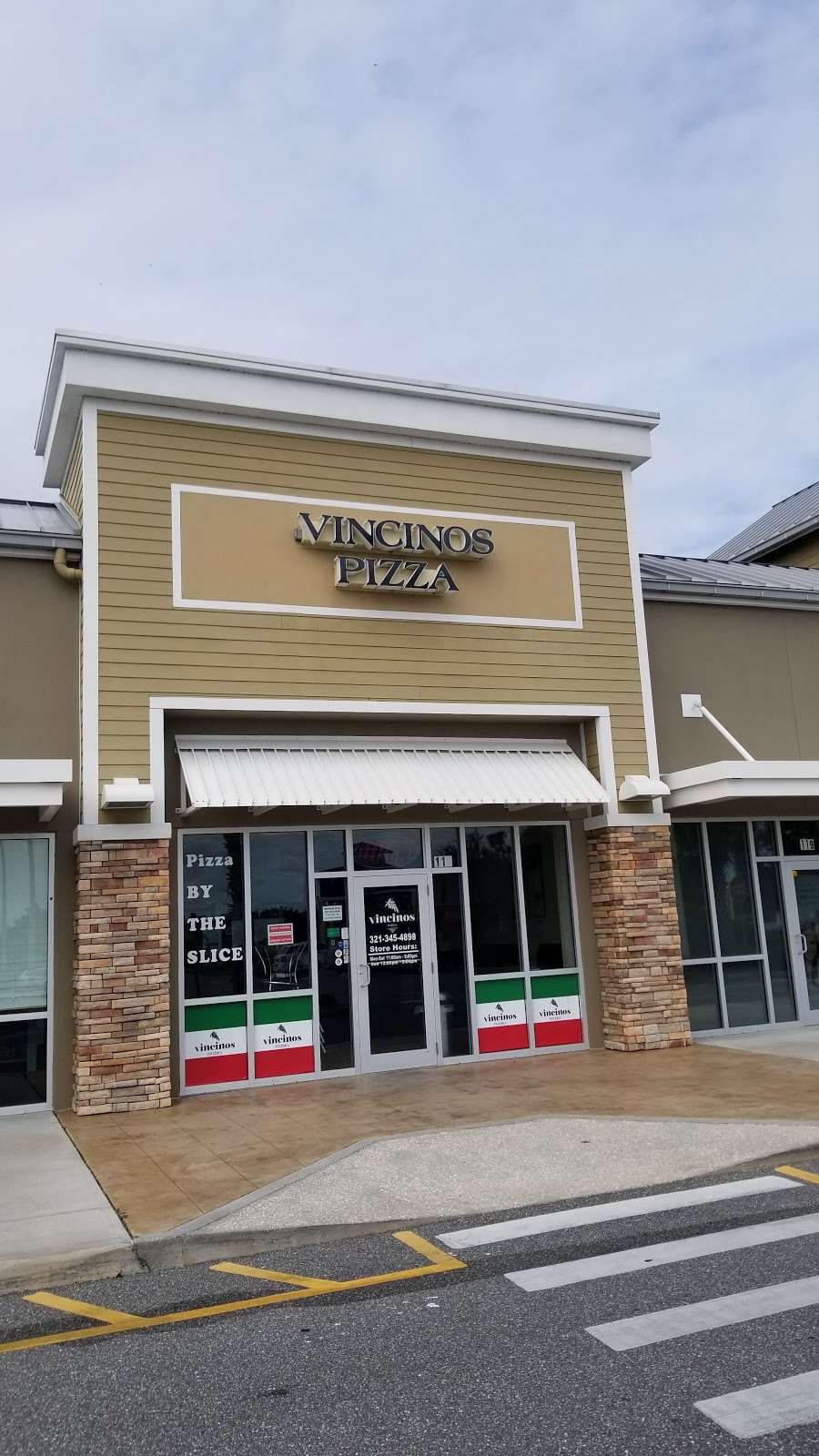 Vincinos Pizza | 5380 Stadium Pkwy #115, Rockledge, FL 32955 | Phone: (321) 345-4898