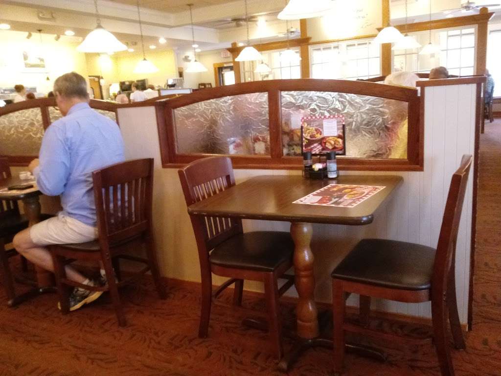 Bob Evans | 2330 15th Ave SE, Hickory, NC 28602, USA | Phone: (828) 345-0200