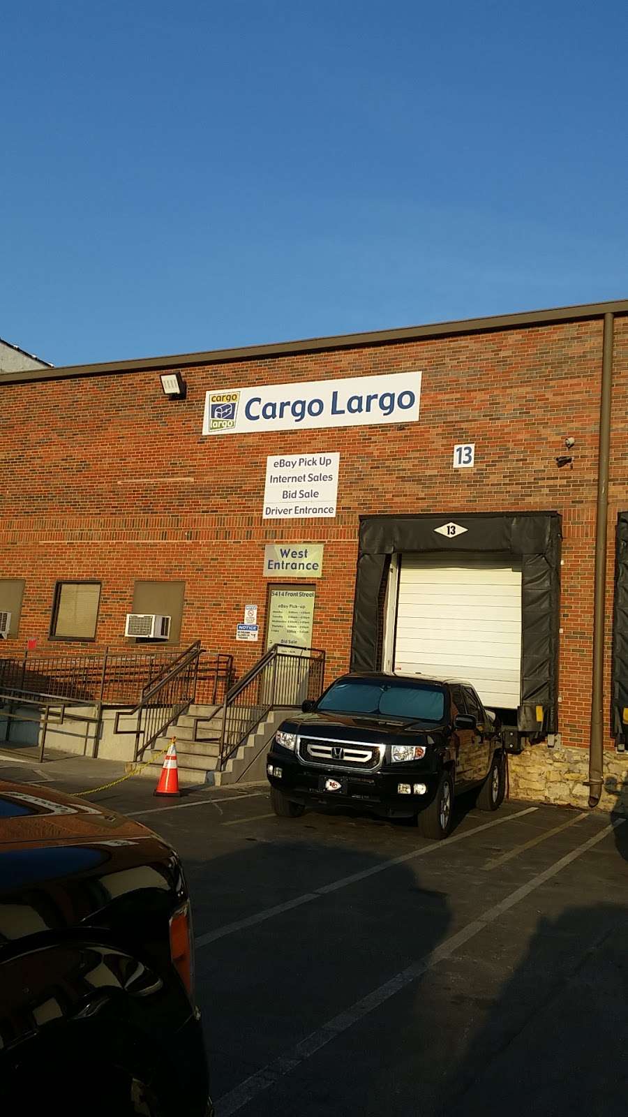 Cargo Largo Bid Sale | 5414 E Front St, Kansas City, MO 64120, USA | Phone: (816) 350-6203