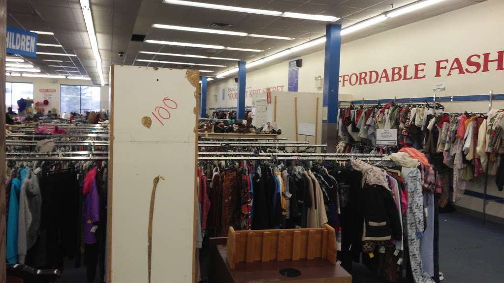 Goodwill | 4314 US-130 #1, Willingboro, NJ 08046, USA | Phone: (609) 877-4900