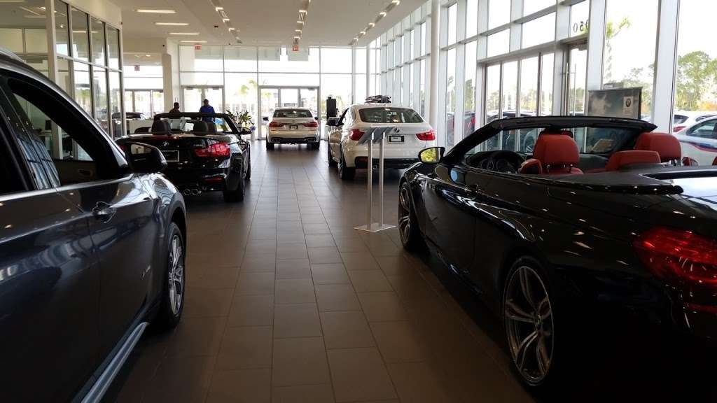 Fields BMW of Daytona | 1050 N Tomoka Farms Rd, Daytona Beach, FL 32124, USA | Phone: (386) 274-1200