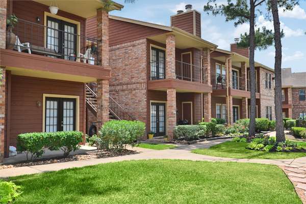 The Cottages of Cypresswood Apartments | 7203 Oakwood Glen Blvd, Spring, TX 77379, USA | Phone: (281) 370-9156