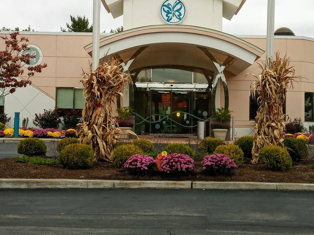 Delmar Gardens South | 5300 Butler Hill Rd, St. Louis, MO 63128, USA | Phone: (314) 842-0588