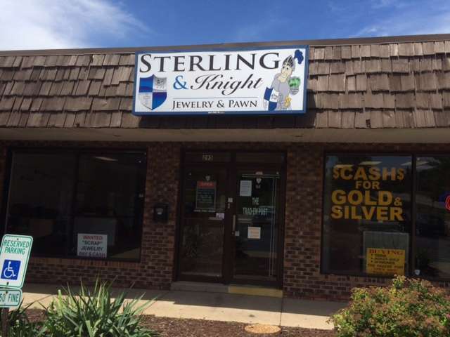 Sterling & Knight Jewelry & Pawn | 295 S Schmidt Rd, Bolingbrook, IL 60440, USA | Phone: (630) 759-9100