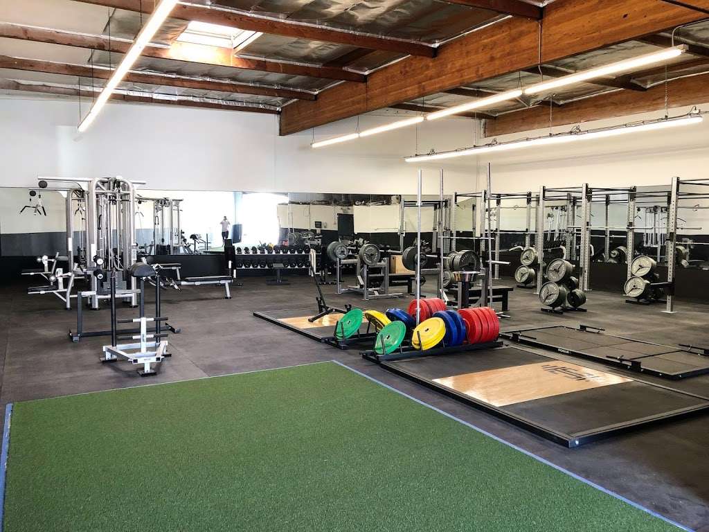 Hidden Strength Gym | 1442 Arrow Hwy Unit N, Irwindale, CA 91706 | Phone: (626) 223-6658