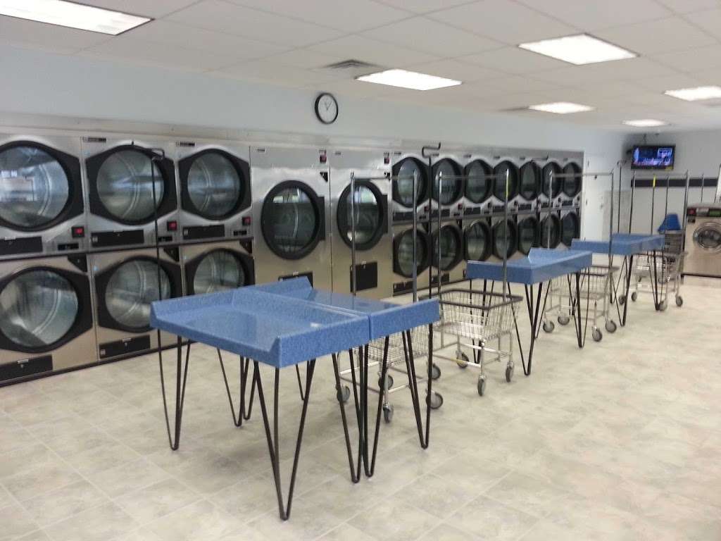 Speedy Clean Laundromat | 282 N Gladstone Ave, Columbus, IN 47201, USA | Phone: (812) 799-0687