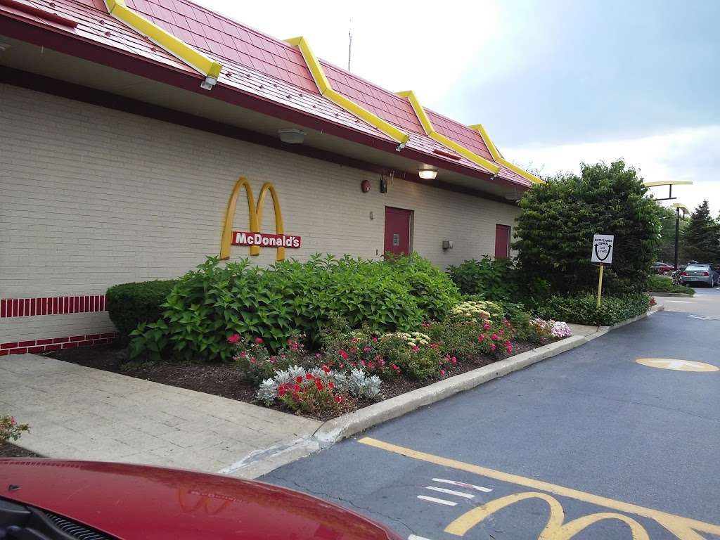 McDonalds | 3S010 IL-53, Glen Ellyn, IL 60137, USA | Phone: (630) 469-5995