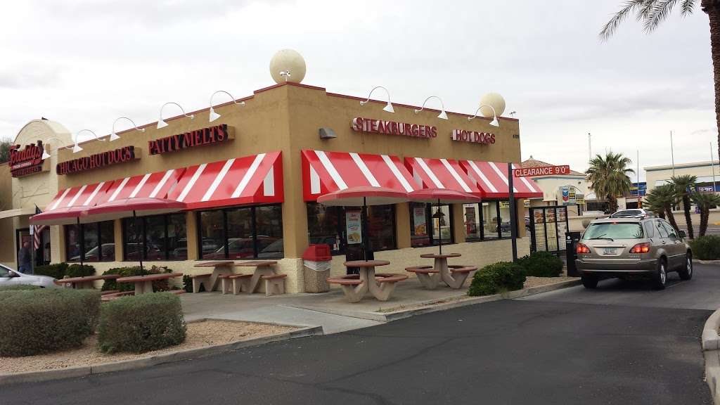 Freddys Frozen Custard & Steakburgers | 4929 W Bell Rd, Glendale, AZ 85308, USA | Phone: (602) 843-2663