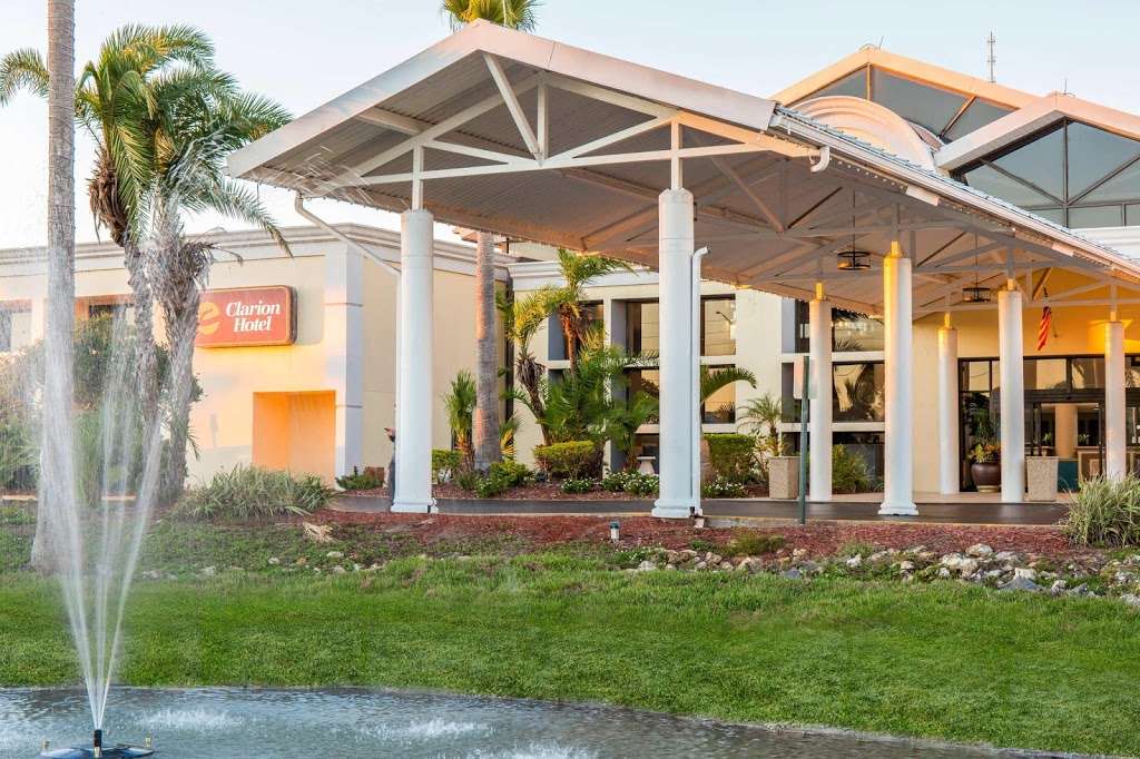 Clarion Hotel Orlando International Airport | 3835 McCoy Rd Building A, Orlando, FL 32812, USA | Phone: (407) 845-0900