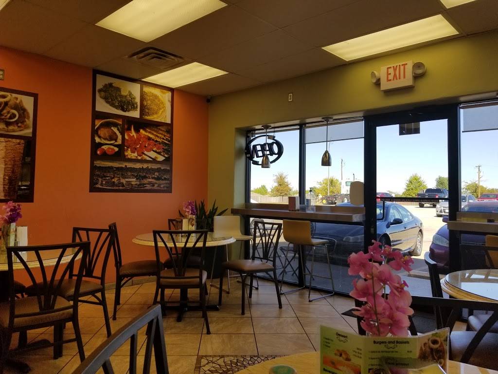 Gyros To Go | 710 E Sublett Rd #101, Arlington, TX 76018, USA | Phone: (817) 419-2878